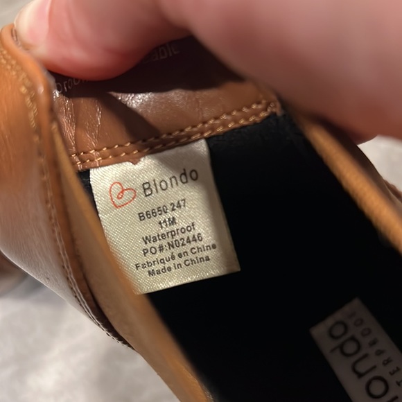 NWOB Blondo Waterproof Ankle Boots Size 11 - Picture 7 of 9